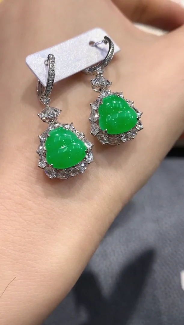 【闪购商品】翡翠耳饰18K金镶嵌c105     