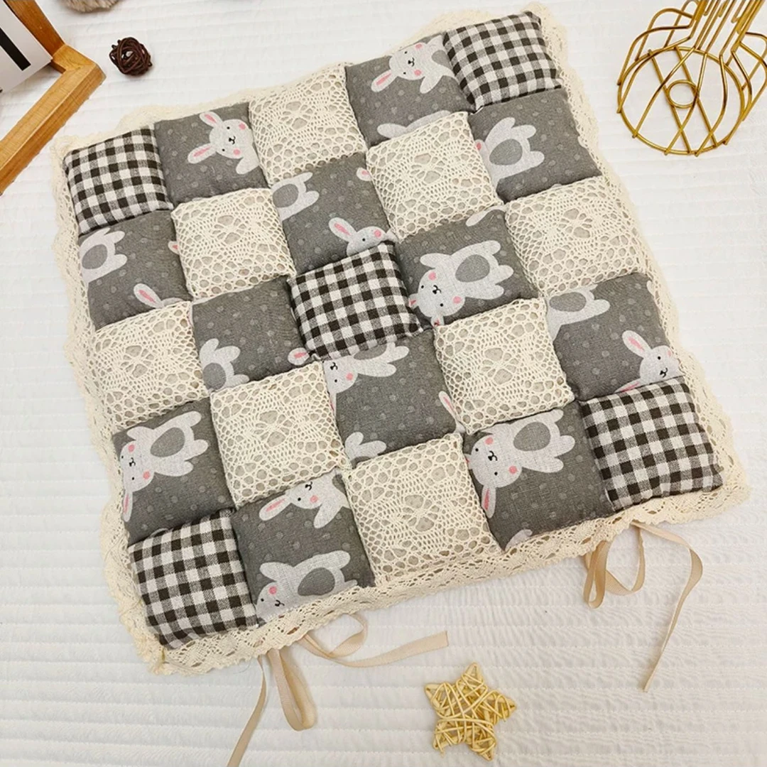 《云云家》灰色兔子款椅子坐垫久坐四季加厚坐垫尺寸约40*40发一对