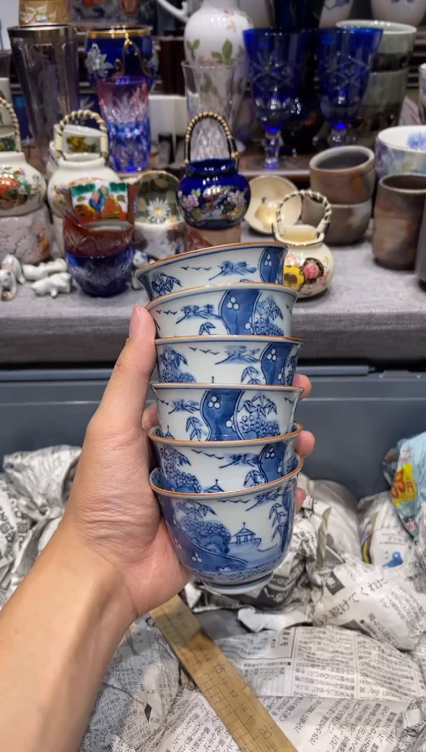 瓷片青花山水杯子
