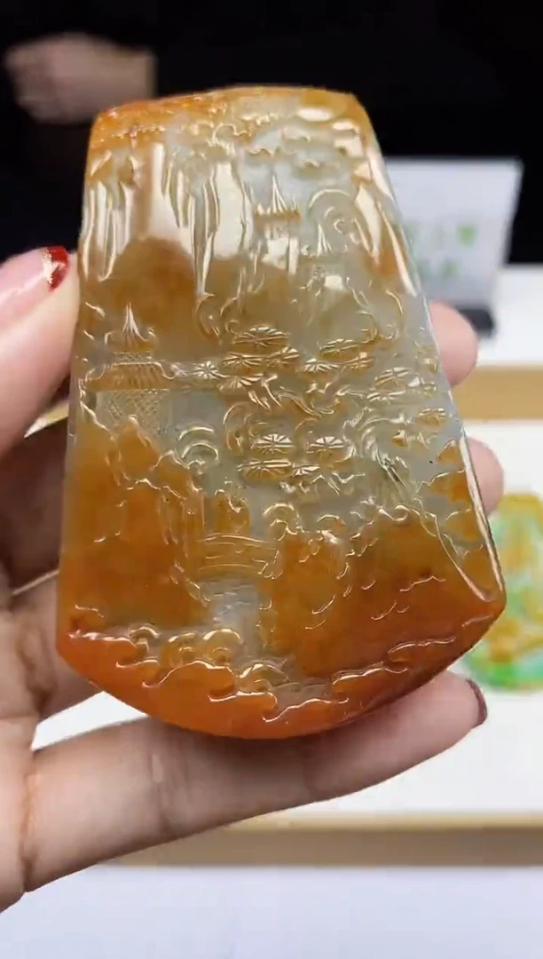 【闪购商品】翡翠颈饰未镶嵌翡翠A货