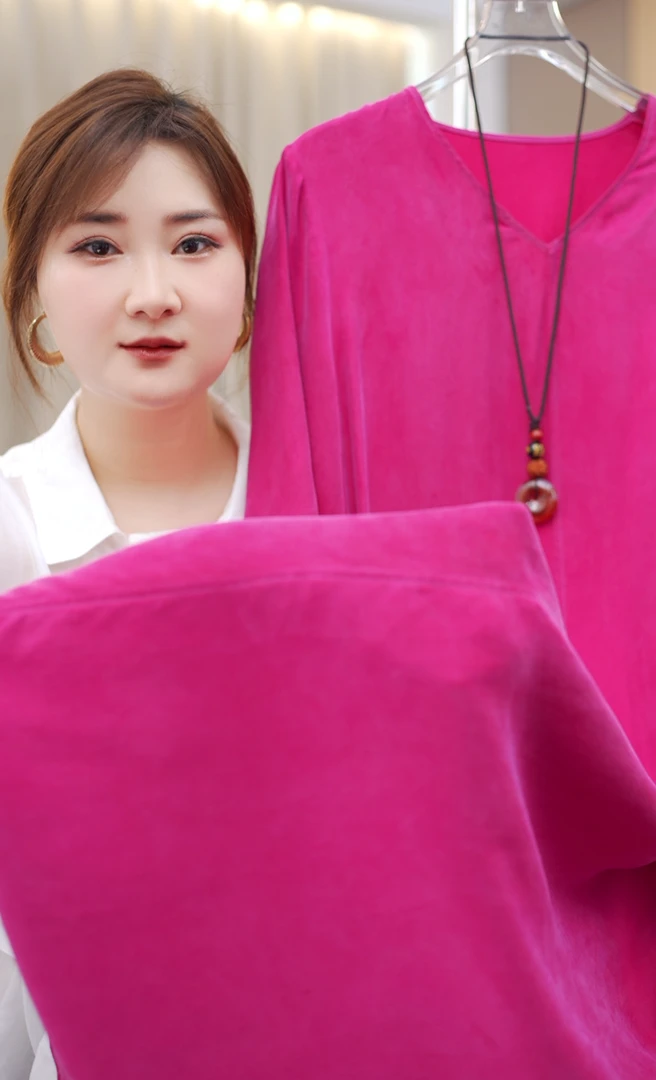 2025年夏季粉色时尚大码女装连衣裙女款爆款2025新款高级感轻奢