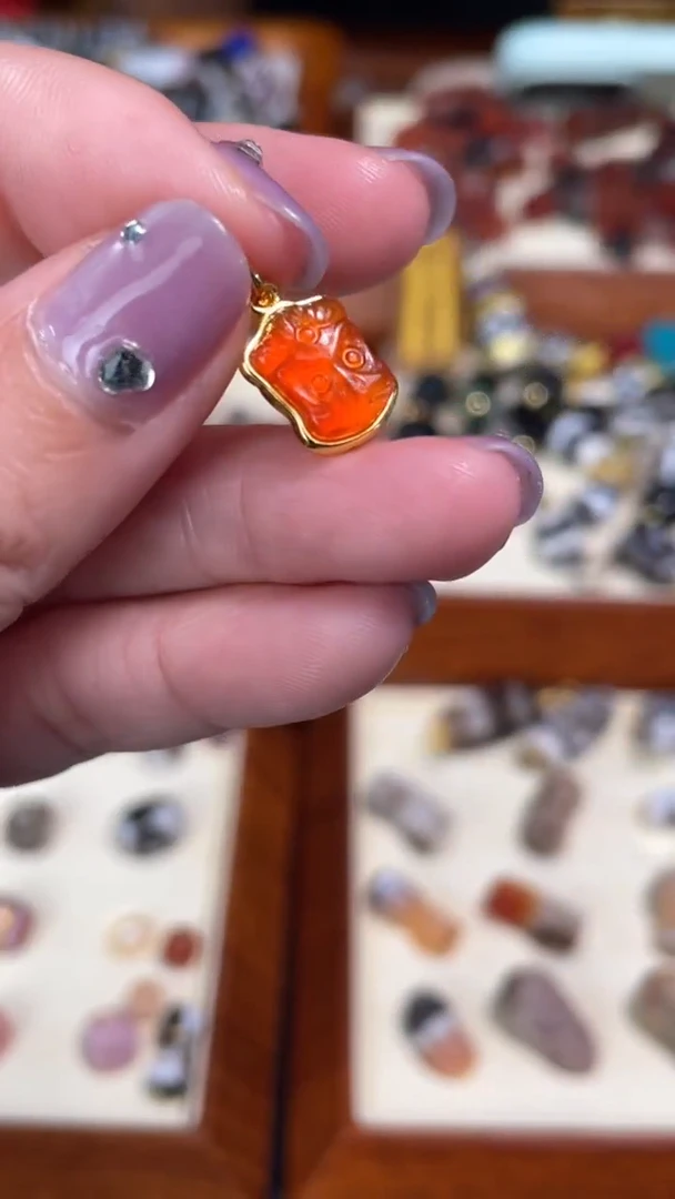 玛瑙/玉髓颈饰未镶嵌66大鹏鸟侧挂