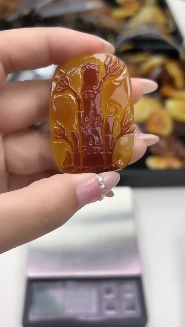 裸石琥珀未镶嵌天然琥珀蜜蜡吊坠