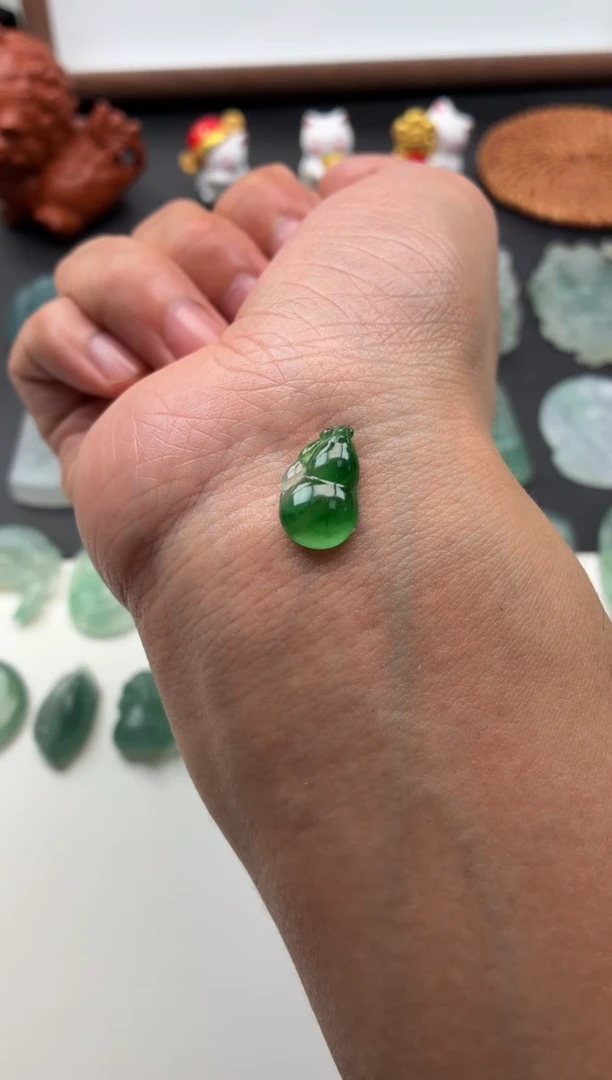 未镶嵌定制翡翠翡翠
