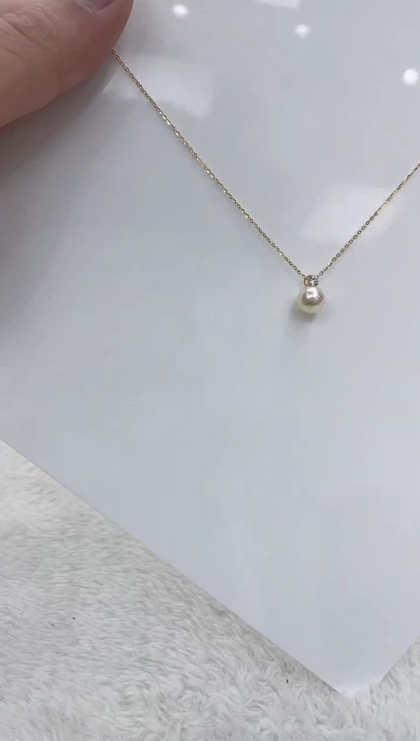 【闪购商品】海水珍珠吊坠(赠链)18K金镶嵌海水珍珠吊坠