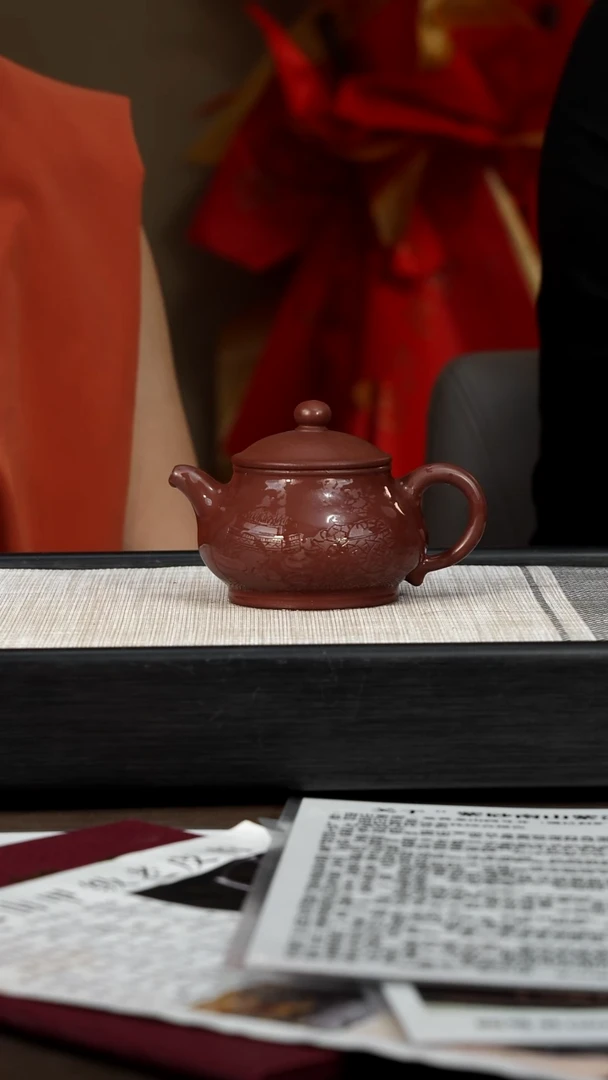 茶壶紫砂【P066】 潘壶 180c   HH