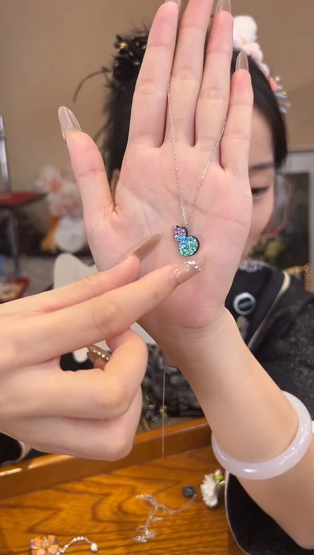 刺绣苏绣世家非遗手工（胸针）