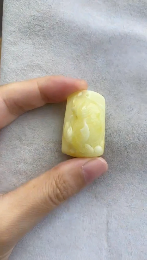 未镶嵌琥珀裸石10805002-吊坠