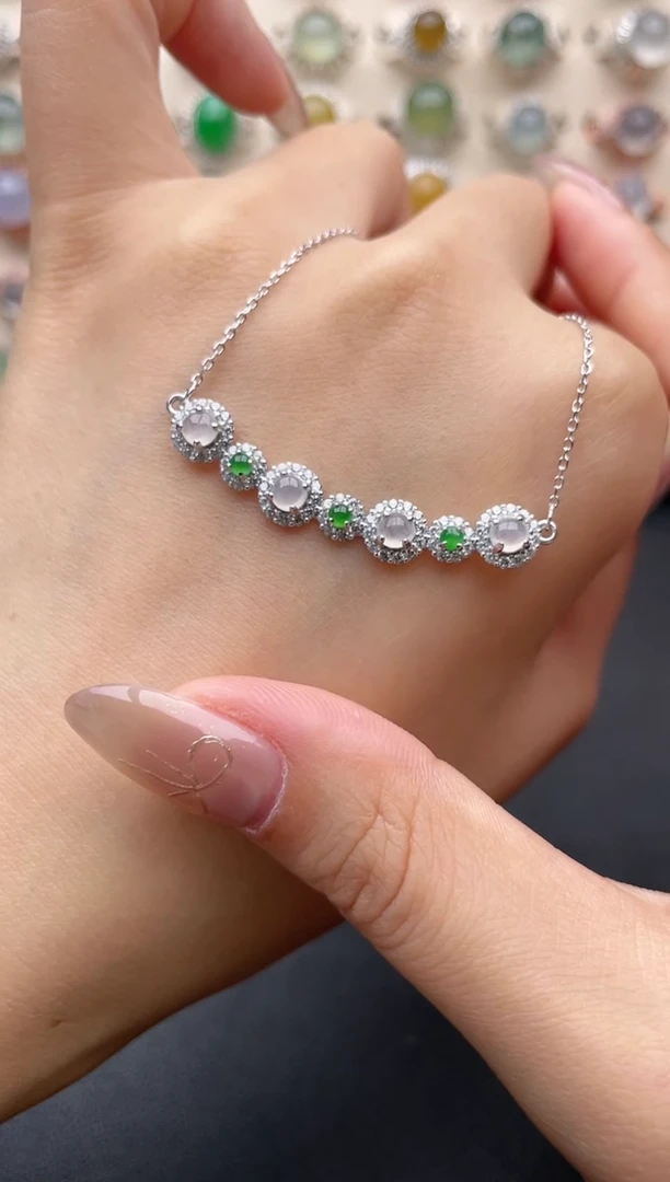 【闪购商品】翡翠戒指银S925镶嵌一物一证一礼盒