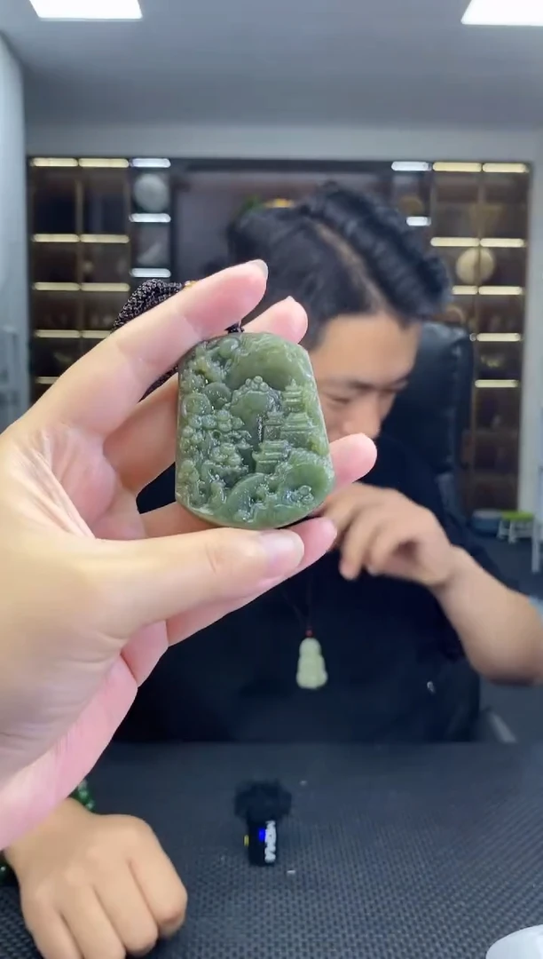 颈饰未镶嵌和田玉山水清货3