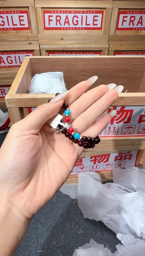 精美手串（无礼盒）