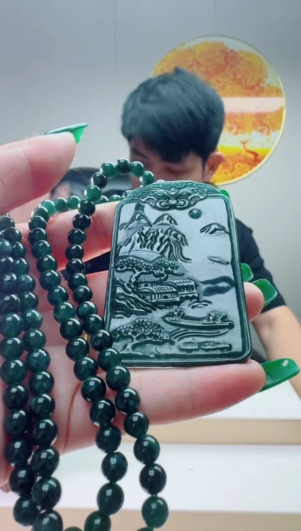 翡翠未镶嵌颈饰多样性随机发其一