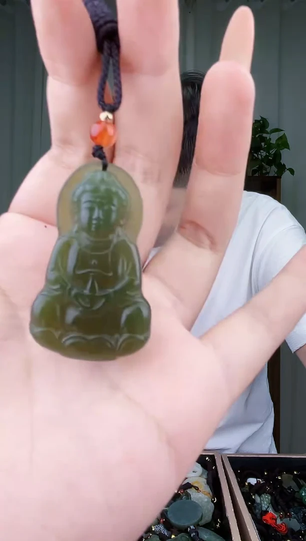 未镶嵌和田玉挂件拍一发一，多样性发货！