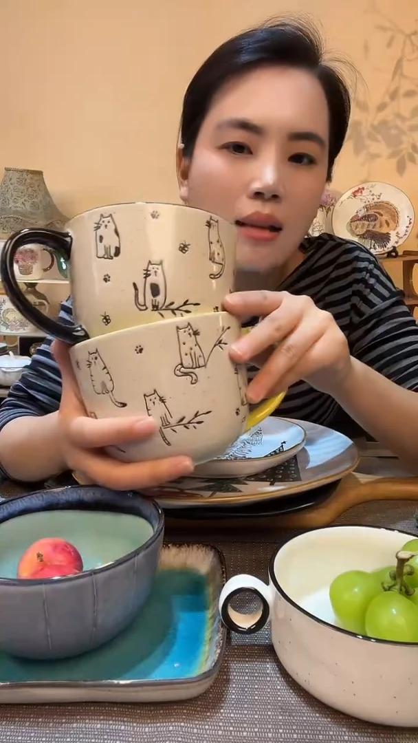 瓷片2个早餐杯 微瑕介意勿拍