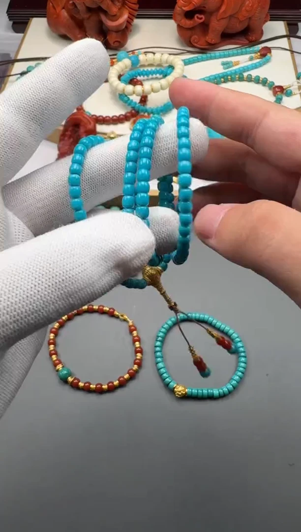 18K金镶嵌绿松石手串万***～1111