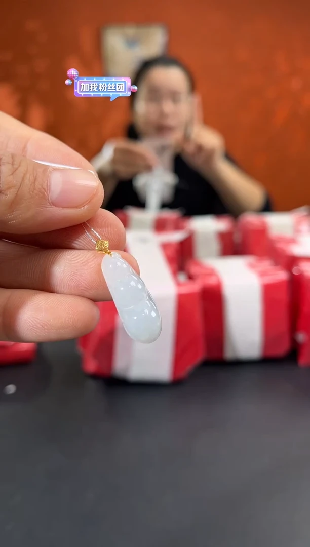 未镶嵌挂件翡翠边城刀客/343843/多样性发一