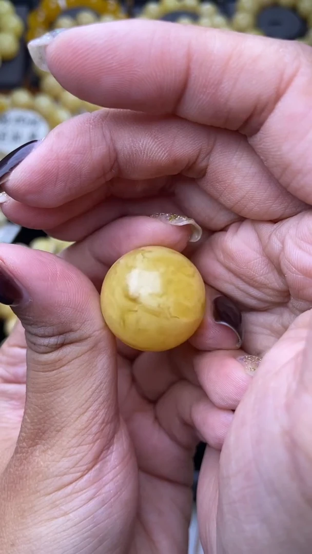 裸石琥珀未镶嵌星筠珠宝18 卡23MM