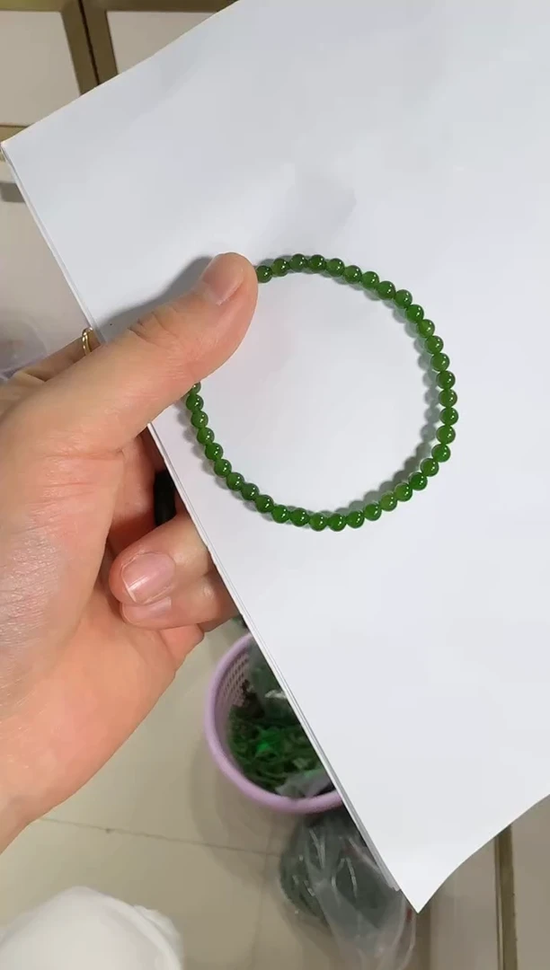 【闪购商品】未镶嵌和田玉（碧玉）手链小米