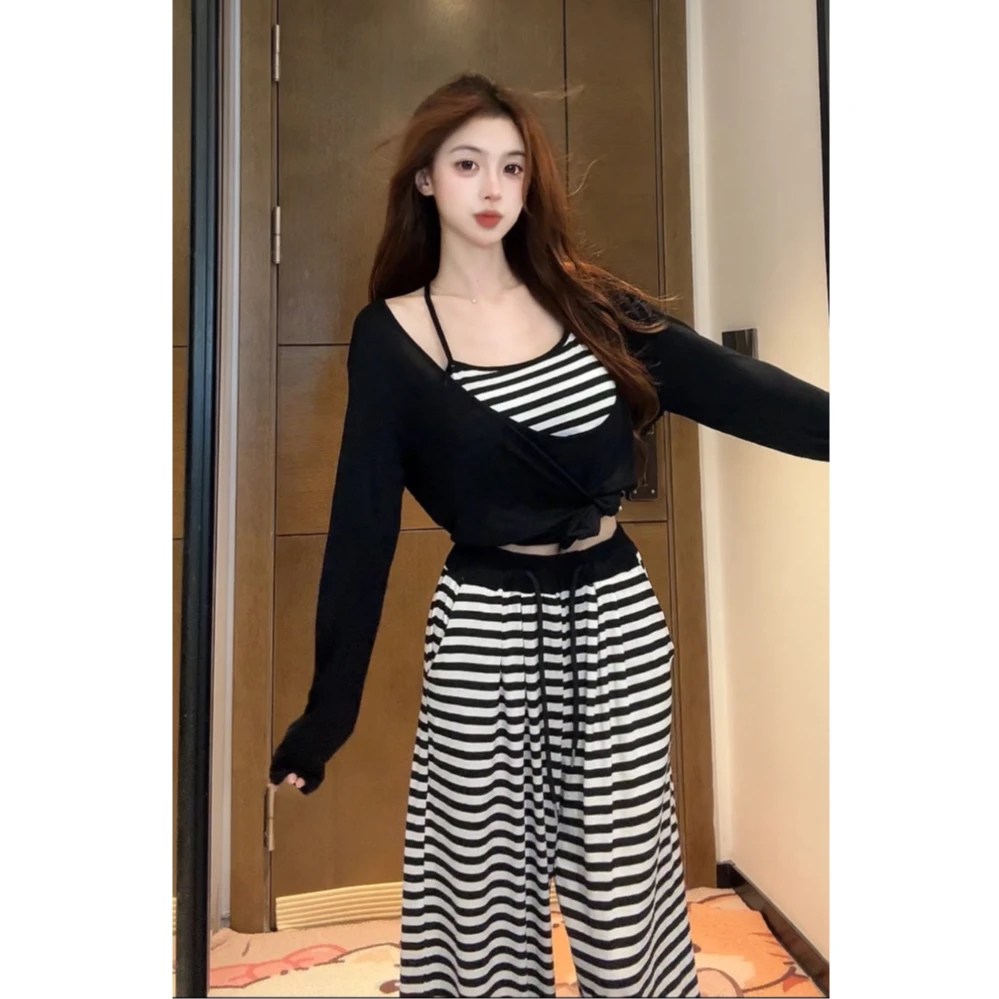 【XIAOBAWANG】休闲运动套装开衫短款夏季少女风休闲风W