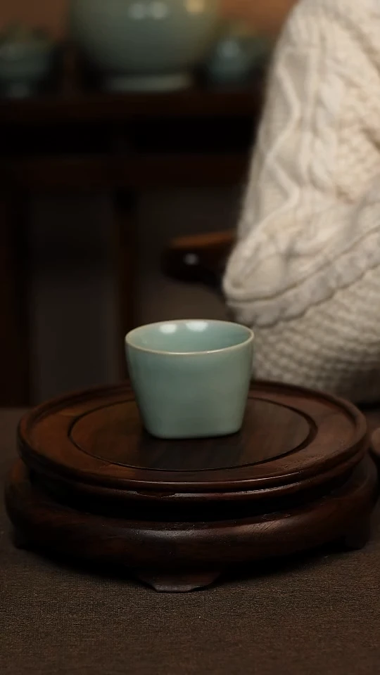 瓷片仿古天青天圆地方杯80ml 微瑕 不带礼盒