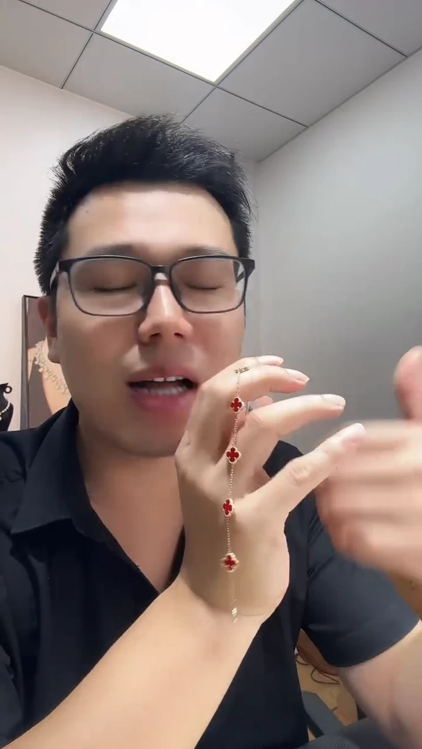 玛瑙/玉髓手链18K金镶嵌?**?红色k黄，小号五花手链GHJ
