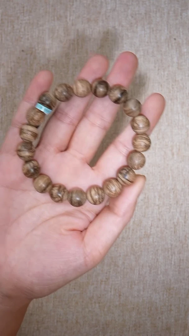 沉香手串莱特岛单圈1.1