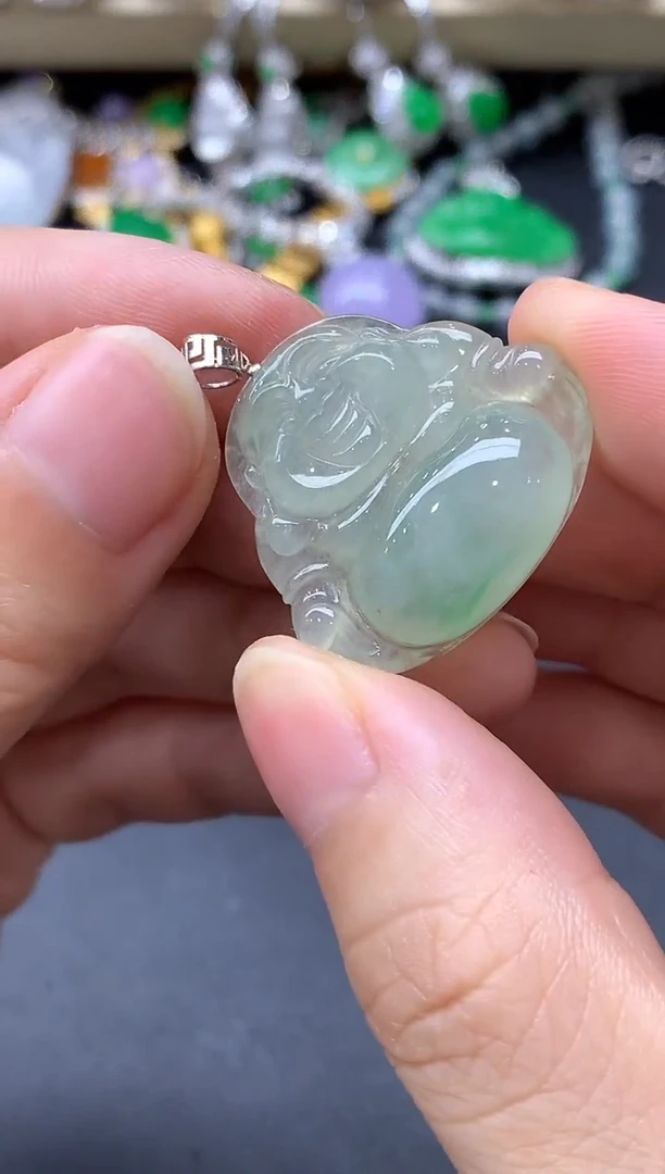 颈饰18K金镶嵌翡翠90-中国好珍宝