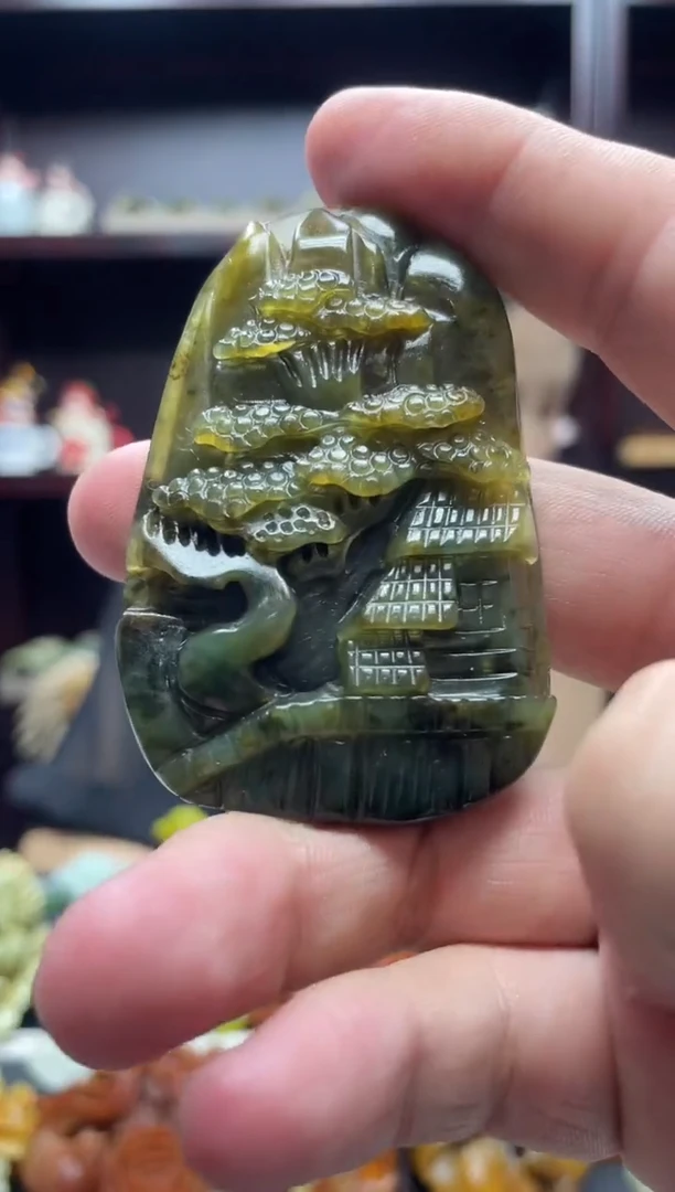 岫玉未镶嵌吊坠·