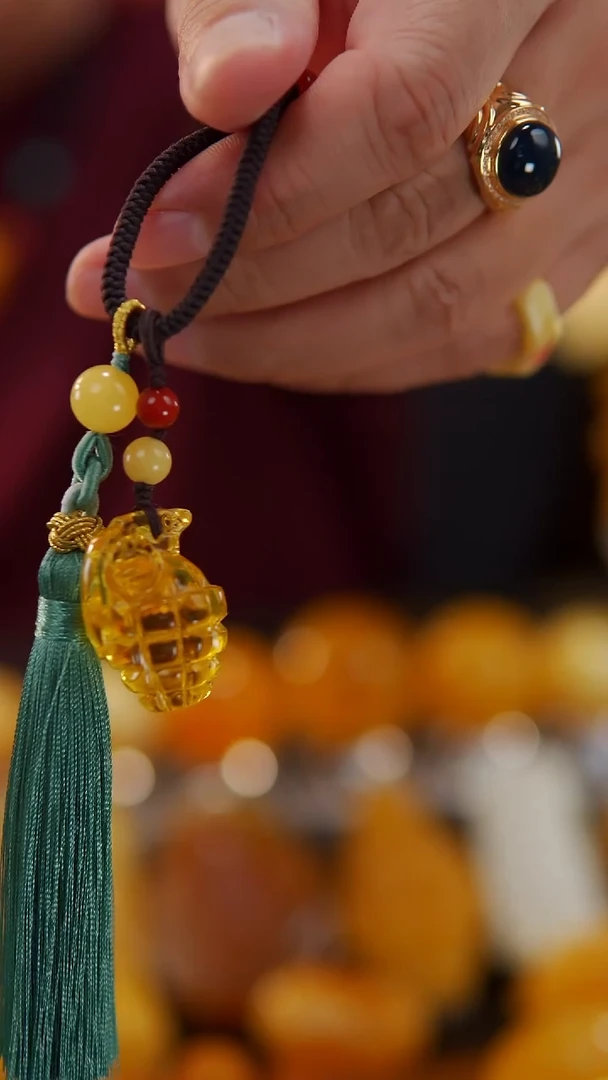 【闪购商品】金珀裸石未镶嵌11.2金珀挂饰