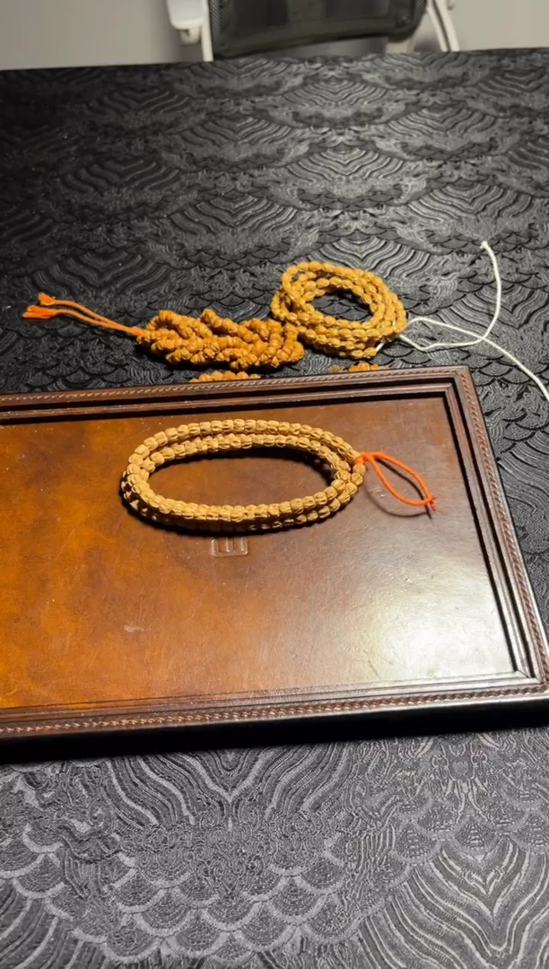 手串柏香籽/百香籽A01方块鬼