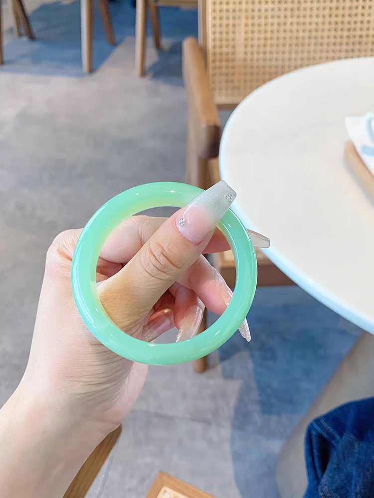 391号精品青色正圈手镯