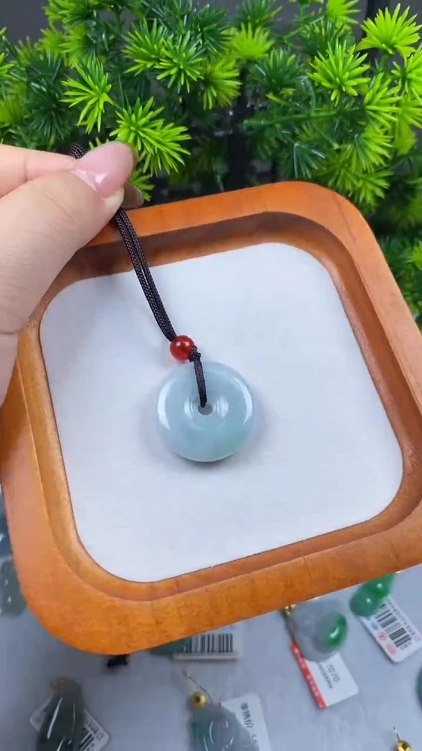 吊坠(不含链)未镶嵌翡翠天然A货翡翠