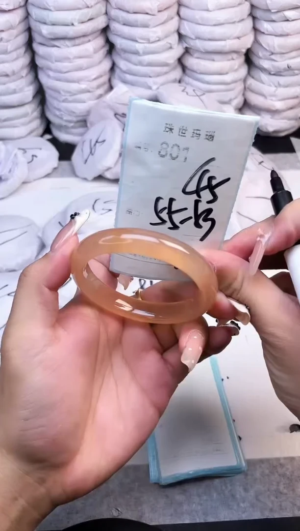 手镯玛瑙/玉髓未镶嵌801