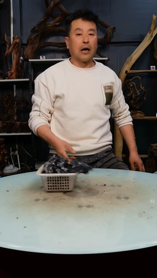 【闪购商品】木随机发货一筐青龙石中碎4斤9.9