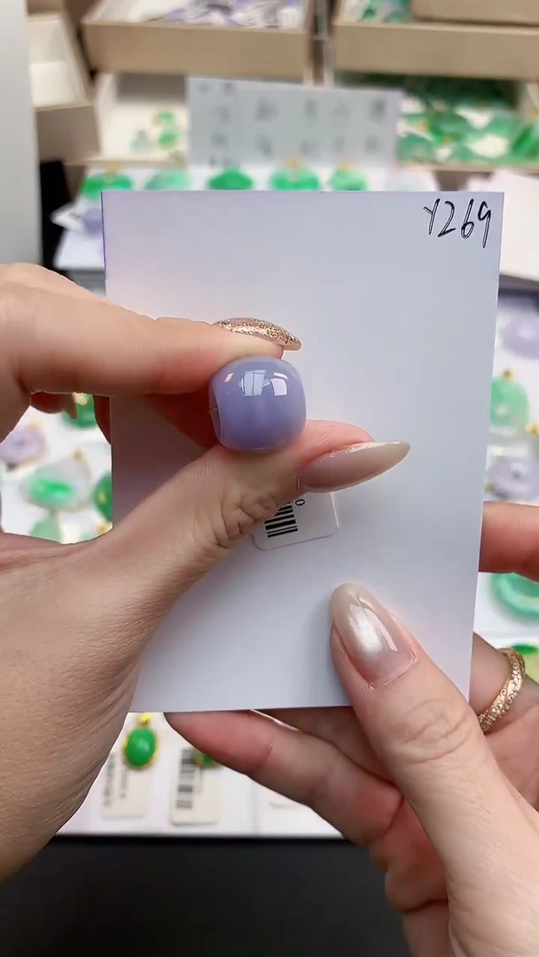 颈饰未镶嵌翡翠天然缅甸A货翡翠