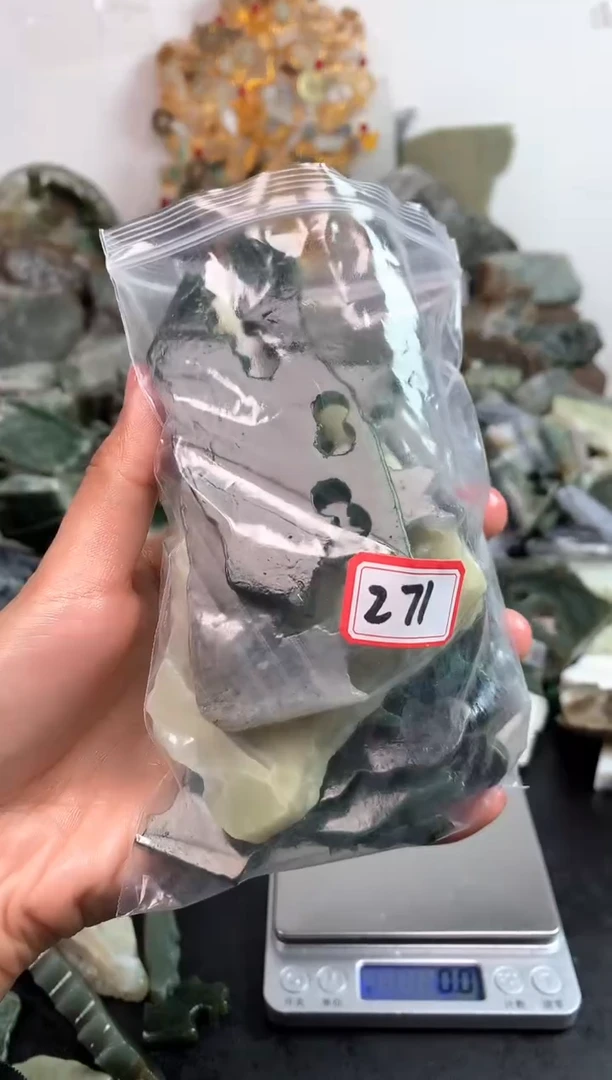 未镶嵌和田玉摆件271