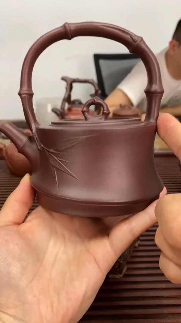 茶壶紫砂竹节提梁340毫升紫泥