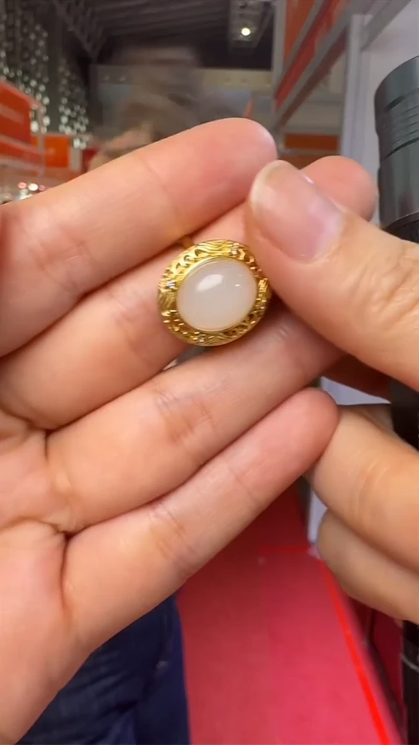 和田玉戒指未镶嵌上海国际珠宝展假一罚十
