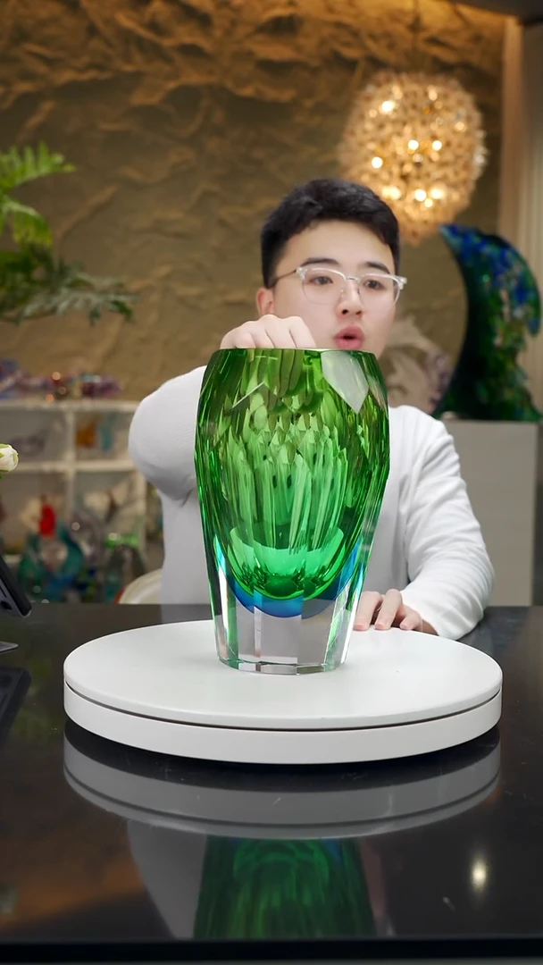 手工艺品琉璃蓝绿色切面花瓶