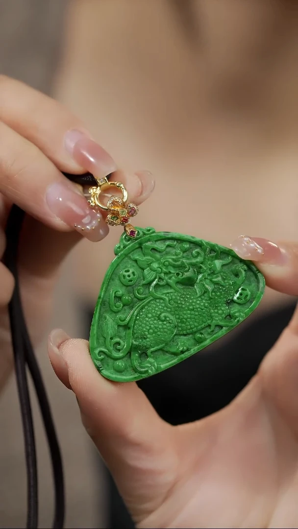 【闪购商品】翡翠颈饰未镶嵌@CMP02113042@