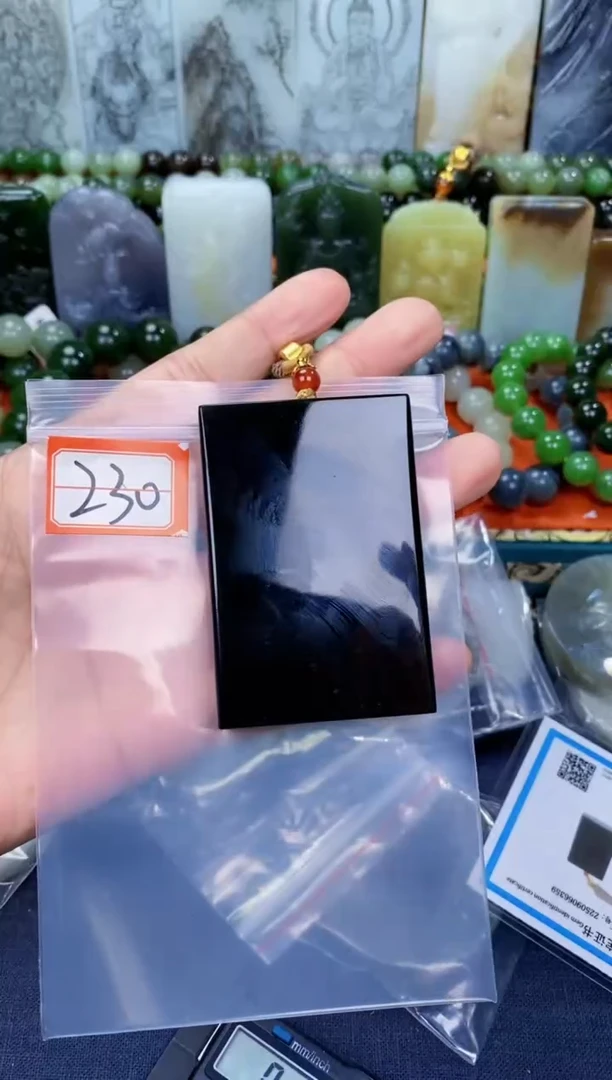 颈饰未镶嵌和田玉和田玉