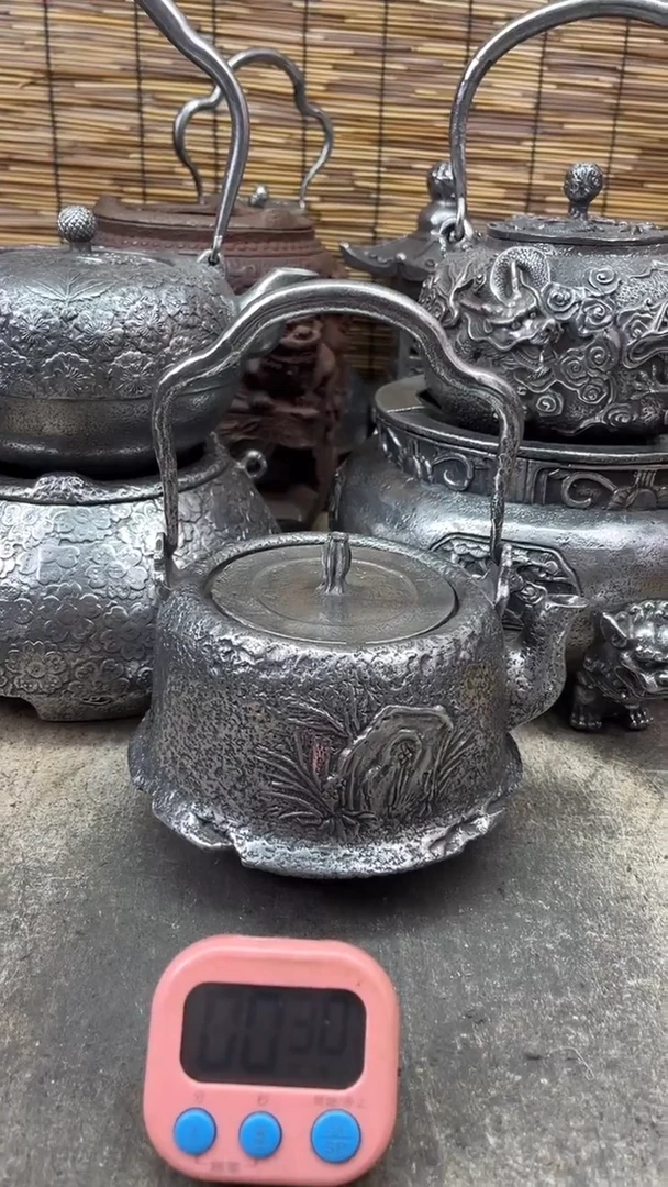 缘***霓呼呼呼红红火火恍恍惚惚