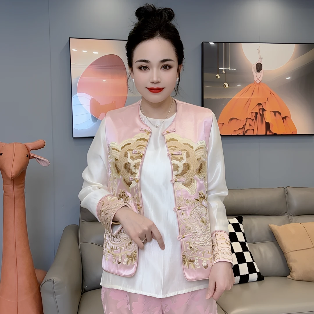 月➕2025国风气质重工刺绣加棉马夹新中式复古时尚坎肩外搭