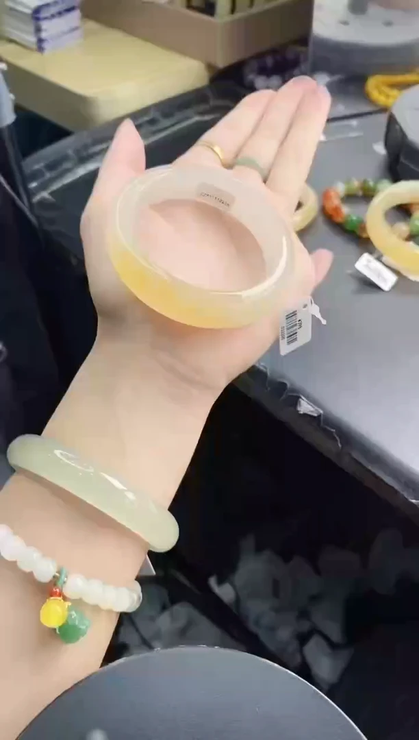 未镶嵌手镯石英质玉j212-HB53+