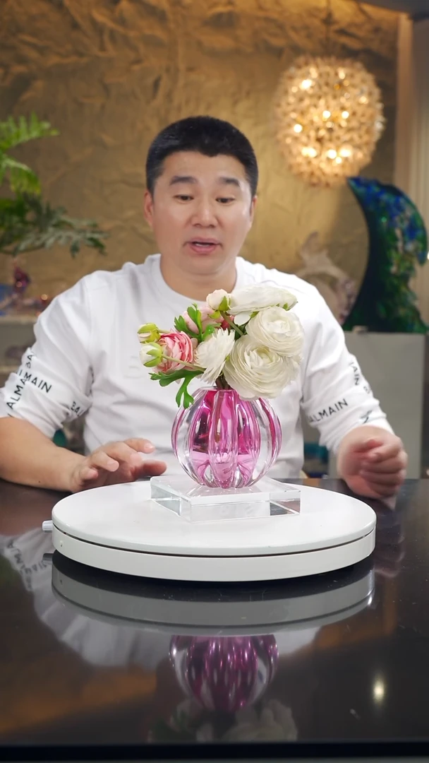 摆件福利金红香薰瓶