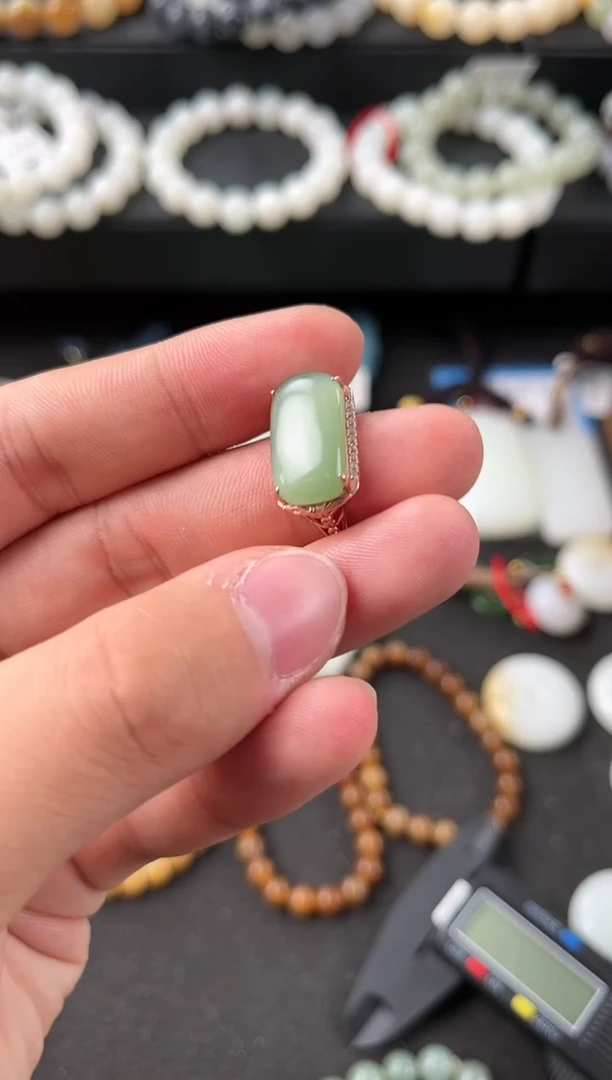 【闪购商品】和田玉戒指未镶嵌俄碧戒指微色差