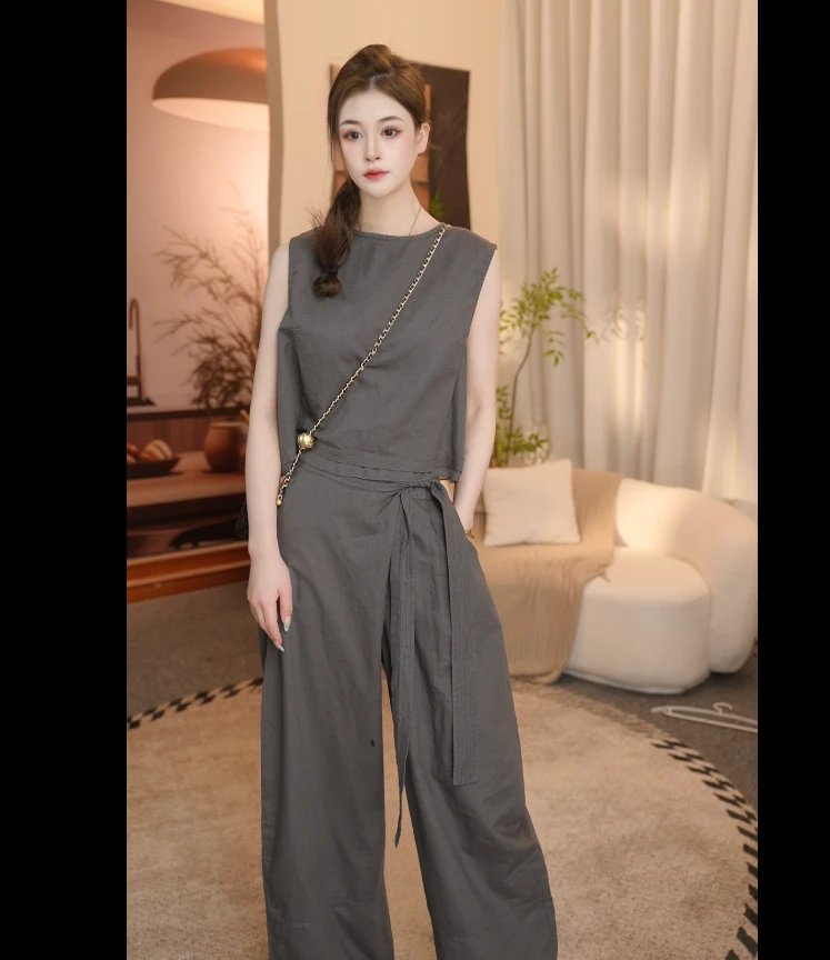 【雯雯】新款韩系休闲工装无袖上衣弯刀裤宽松阔腿套装
