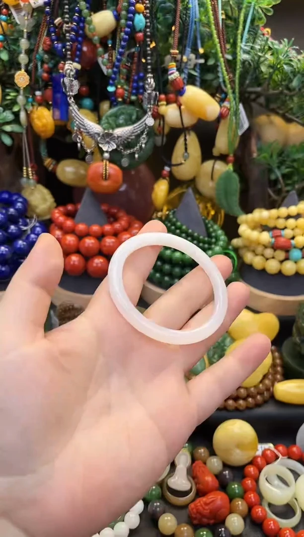 【闪购商品】和田玉手镯未镶嵌和田玉手镯