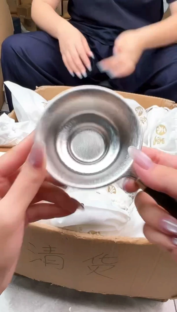 钛茶漏