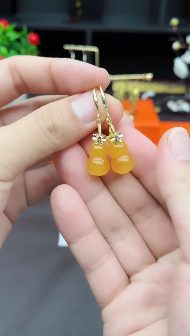 玛瑙/玉髓耳饰未镶嵌333000